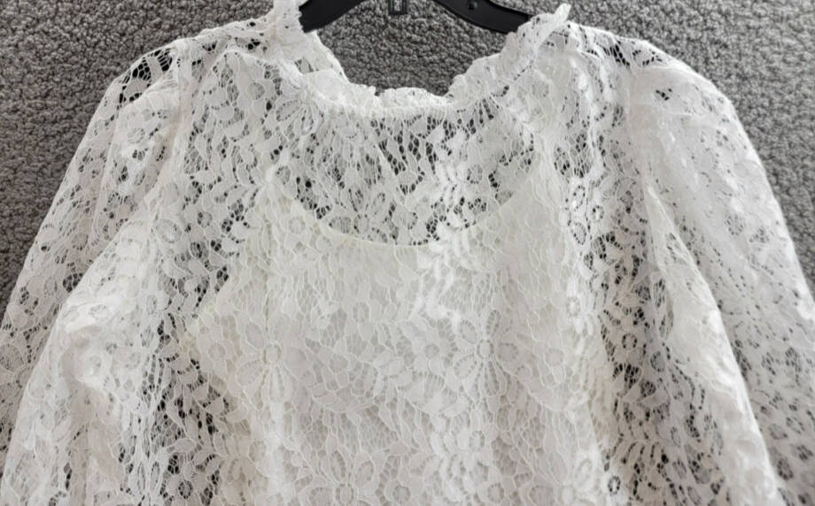 KOKO + MASON Long Sleeve Lace Top Women's S White Ruffled Button Back Closure