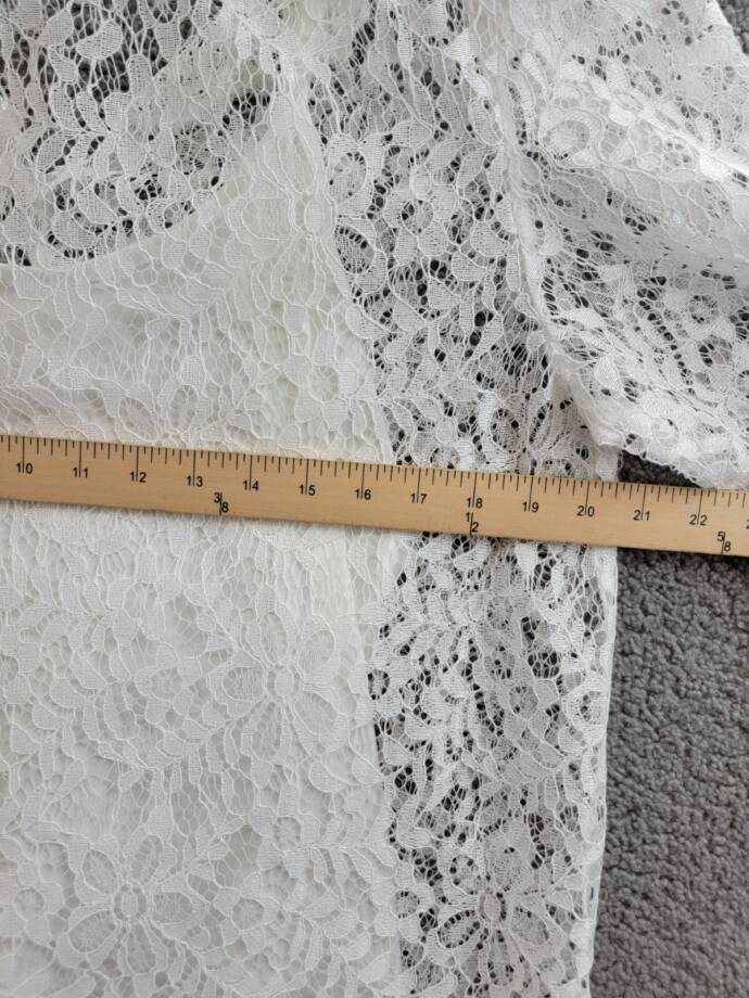 KOKO + MASON Long Sleeve Lace Top Women's S White Ruffled Button Back Closure