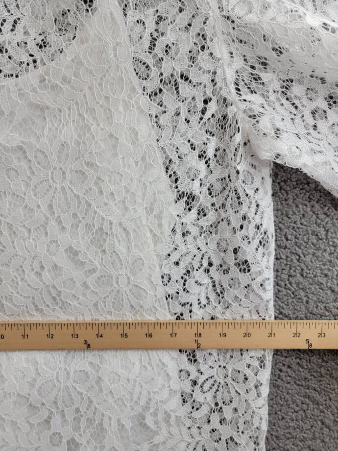 KOKO + MASON Long Sleeve Lace Top Women's S White Ruffled Button Back Closure