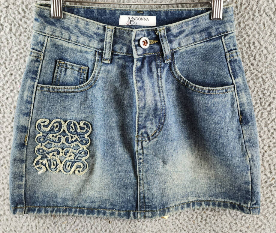Madonna & Co Denim Mini Skirt Womens S Light Wash Embroidered Button Zip Closure