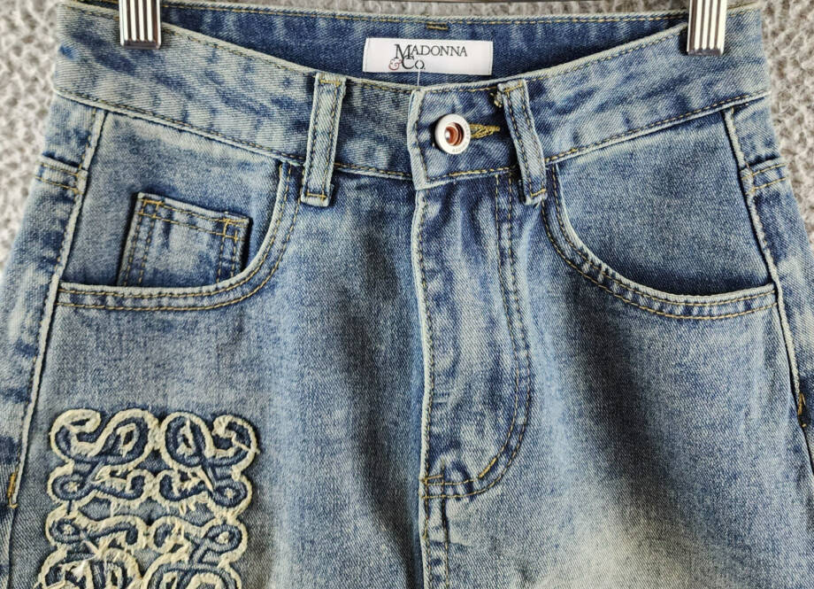 Madonna & Co Denim Mini Skirt Womens S Light Wash Embroidered Button Zip Closure