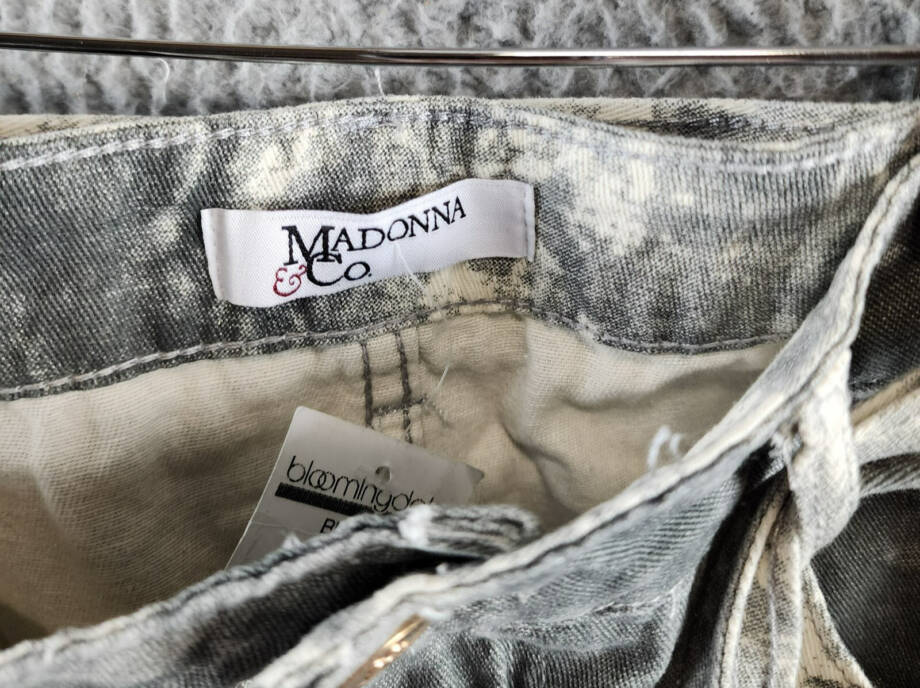 Madonna & Co. Cargo Denim Mini Skirt Women's L Gray Acid Wash Button Zip Closure