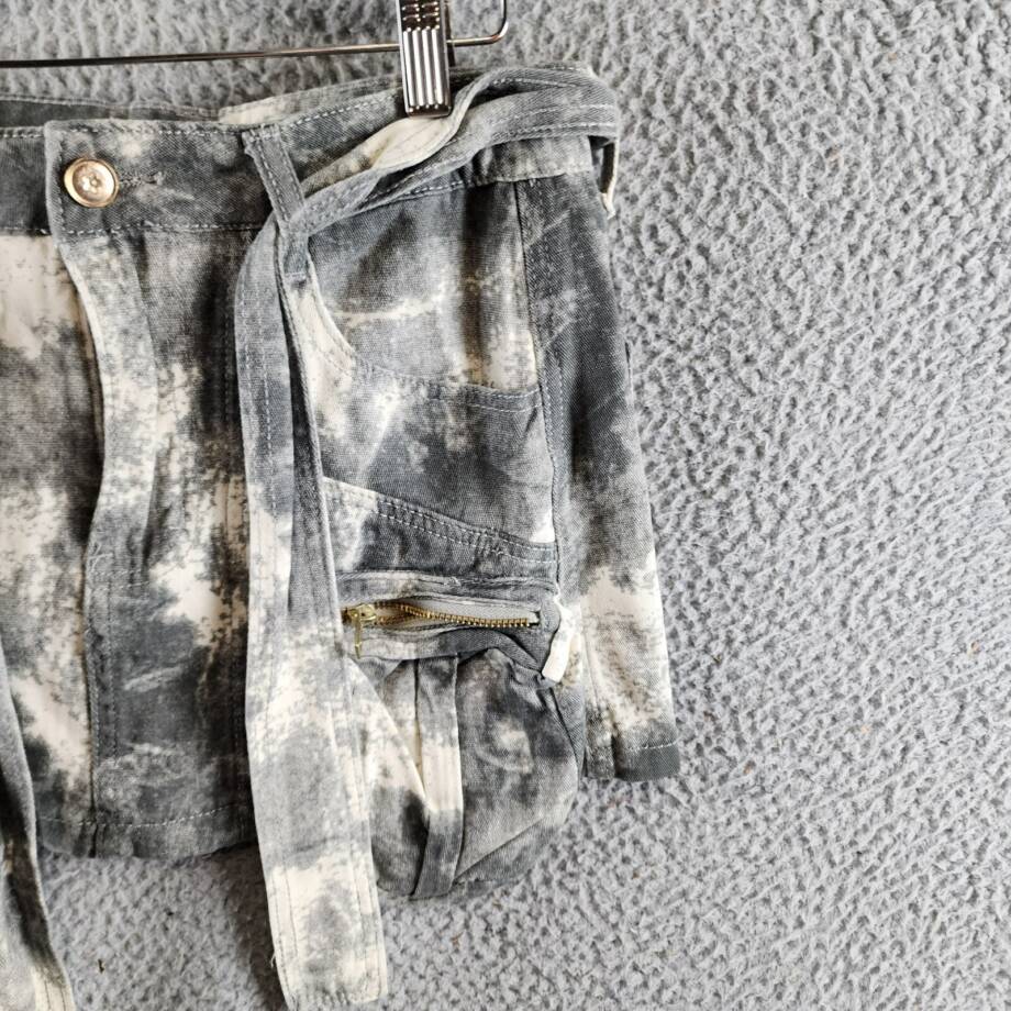 Madonna & Co. Cargo Denim Mini Skirt Women's M Gray Acid Wash Button Zip Closure