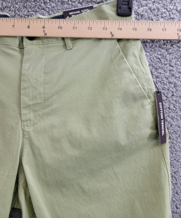 Michael Kors Slim Fit Stretch 9" Shorts Men's 29 Light Sage Pockets Button Zip