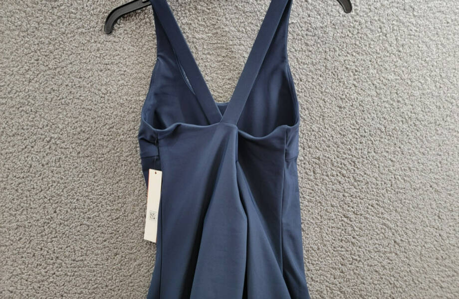 AQUA Athletic Pleat Hem Active Dress Women's M Myth Scoop Neck Crisscross Strap
