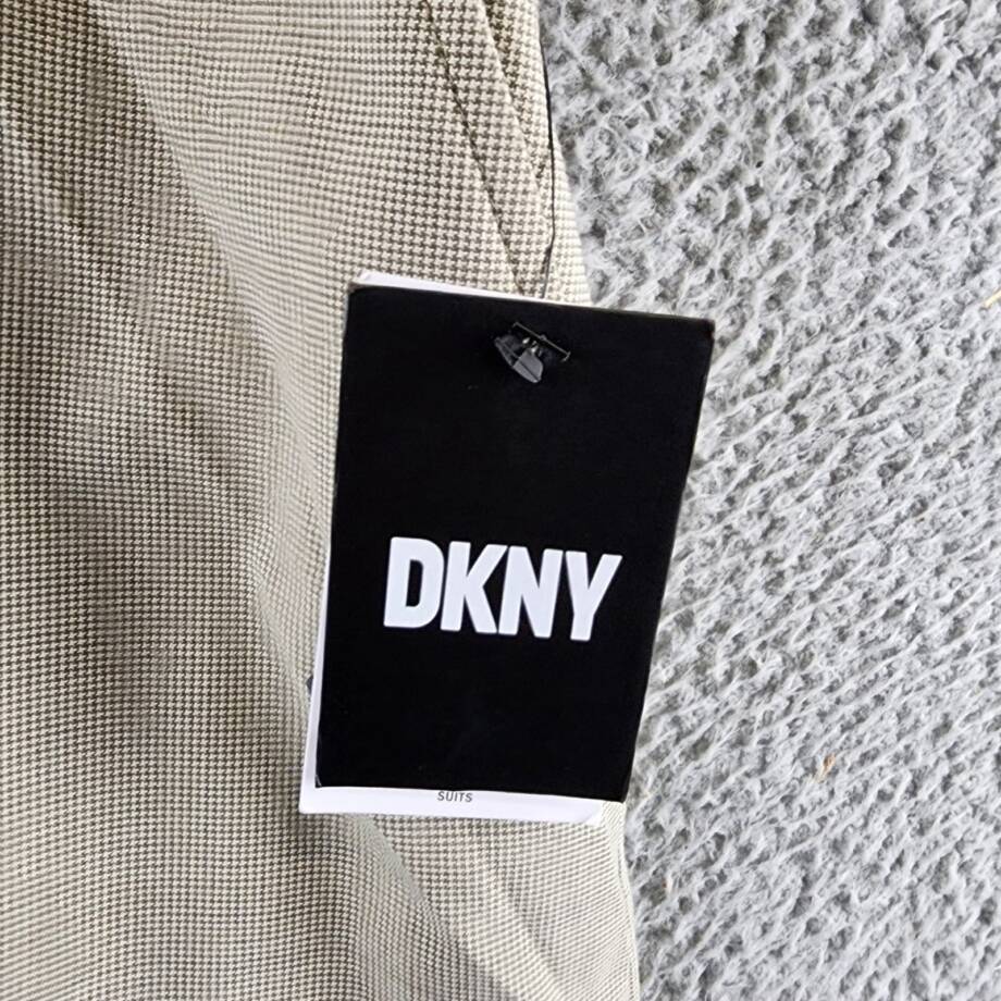 DKNY Zip-Front Slant-Pocket Mini Skirt Women's 16 Light Fatigue/White Hook & Bar