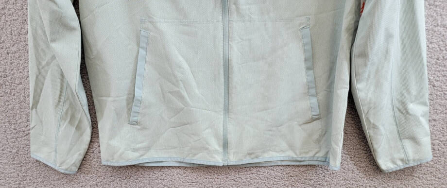 BASS OUTDOOR Trail Jacket Mens L Silver Blue Cationic Mock Neck Full Zip Closure
