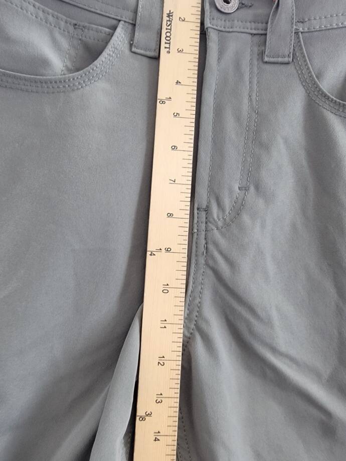BASS OUTDOOR Essential Tech Cargo Pants Men's 30 Castor Gray Button Zip Closure