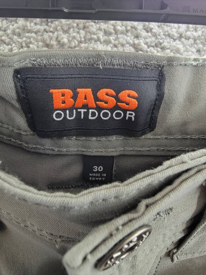 BASS OUTDOOR Essential Tech Cargo Pants Men's 30 Castor Gray Button Zip Closure