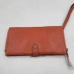 Old Trend Savanna Leather Wristlet Women's Zip Around Snap Closure