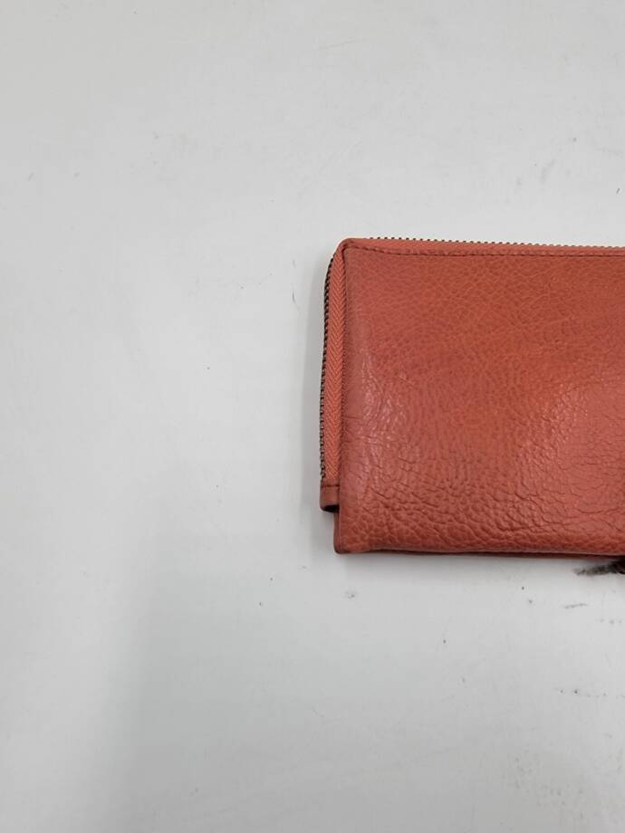 Old Trend Savanna Leather Wristlet Women's Zip Around Snap Closure