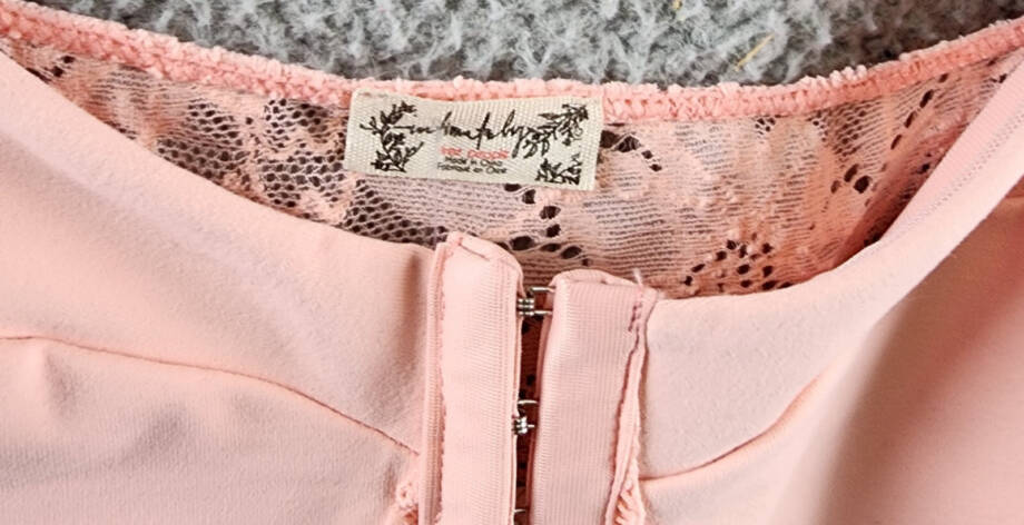 Free People Lace Night Rhythm Bodysuit Women's XL Pink Hook-And-Eye Closure~
