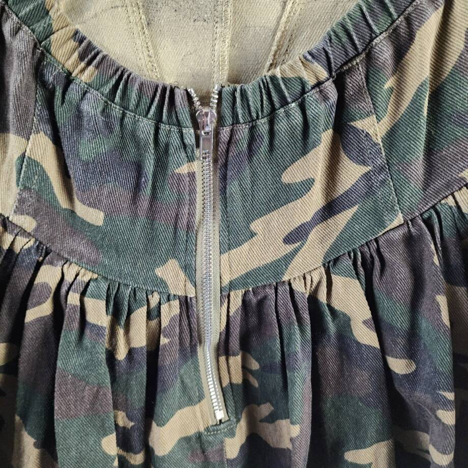 Madonna & Co Sweetheart Neck Corset Camo Top Women's M Multi Back Zip Closure