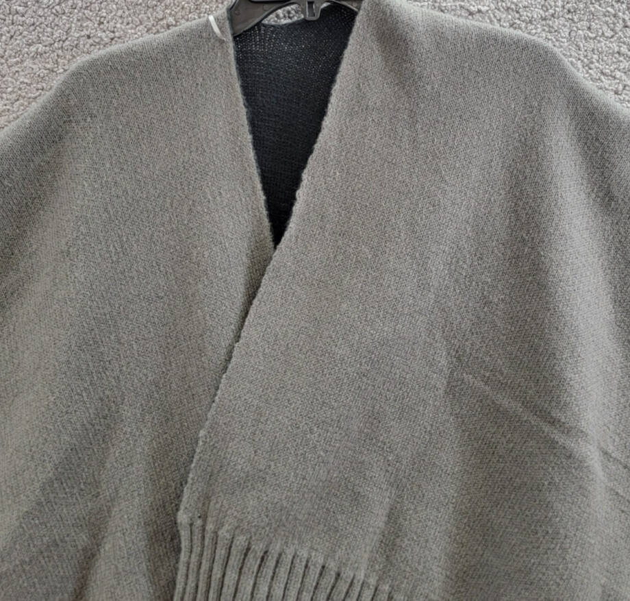 On 34th Tight Knit Reversible Wrap Sweater Women's One Size Black/Gray Rib Hem