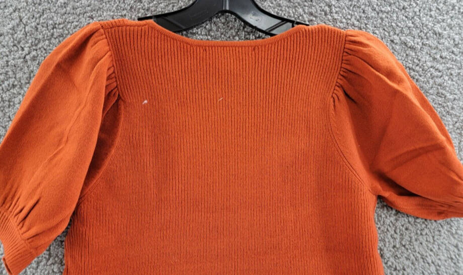 FRENCH CONNECTION Jaida Babysoft Square-Neck Women's M Copper Coin Pullover