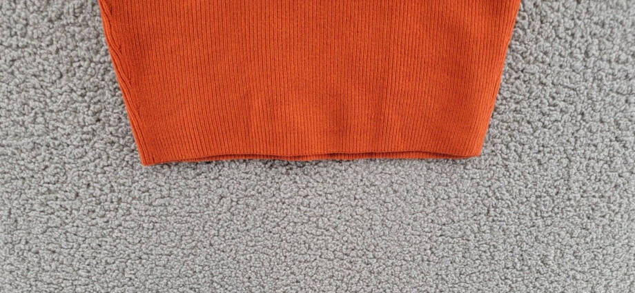 FRENCH CONNECTION Jaida Babysoft Square-Neck Women's M Copper Coin Pullover