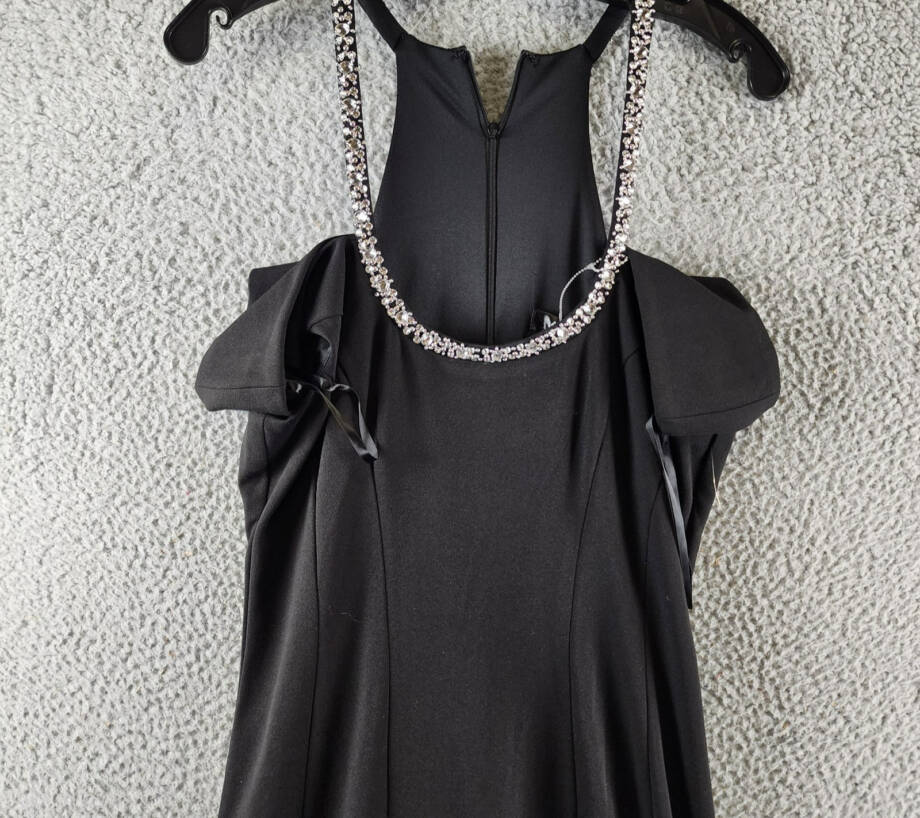 AQUA Embellished Neck Cutout Scuba Gown Women's 12 Black Scoop Neck Back Zip