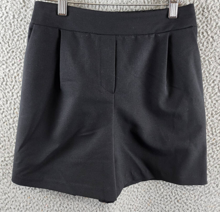 AQUA Pleated Faux Fly Shorts Womens XS Black W/ Side Pockets Elastic Back Waist