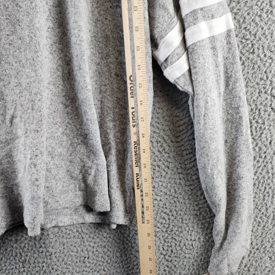 Aqua Athletic Stripe Sleeve Knit Sweatshirt Women's M Gray Heather Crewneck L/S