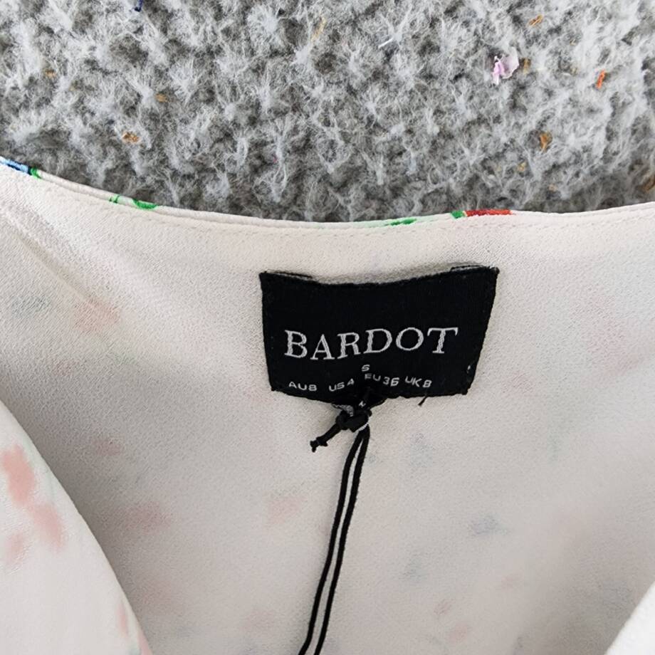 Bardot Wisteria Floral Camisole Top Women's 4 White Multi V-Neck Sleeveless