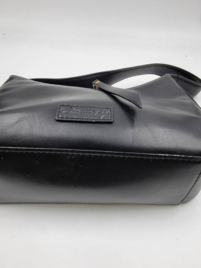 Circus by Sam Edelman Malibu Shoulder Bag Women's One Size Black Zip Top Closure