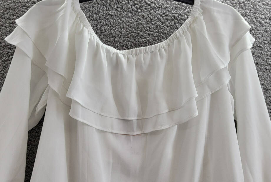 MICHAEL Michael Kors Ruffled Off-the-Shoulder Peasant Top Women's S White L/S