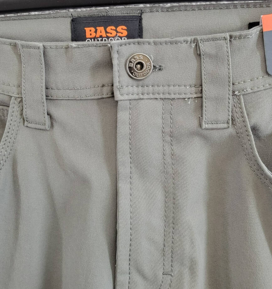 BASS OUTDOOR Essential Tech Cargo Pants Men's 36 Castor Gray Button Zip Closure