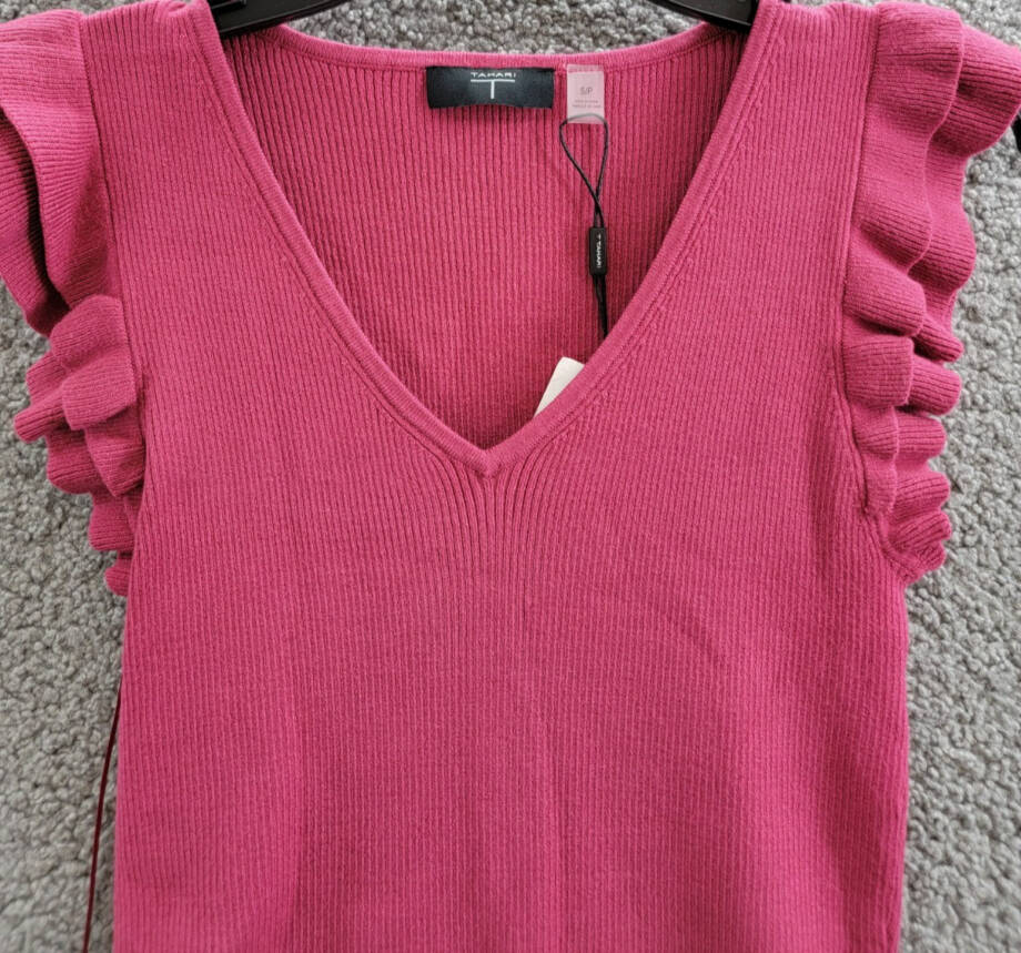 T Tahari Short Flutter Sleeve V-Neck Top Women's S Corsage Solid Ribbed Pullover
