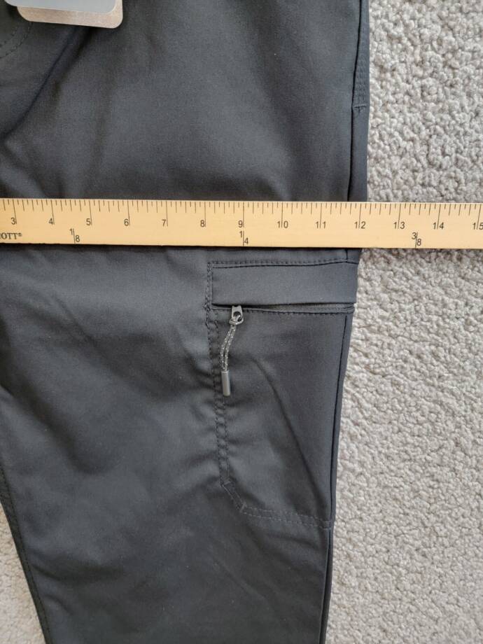BASS OUTDOOR Essential Tech Cargo Pants Men's 32 Black Zipped Pockets Button Zip