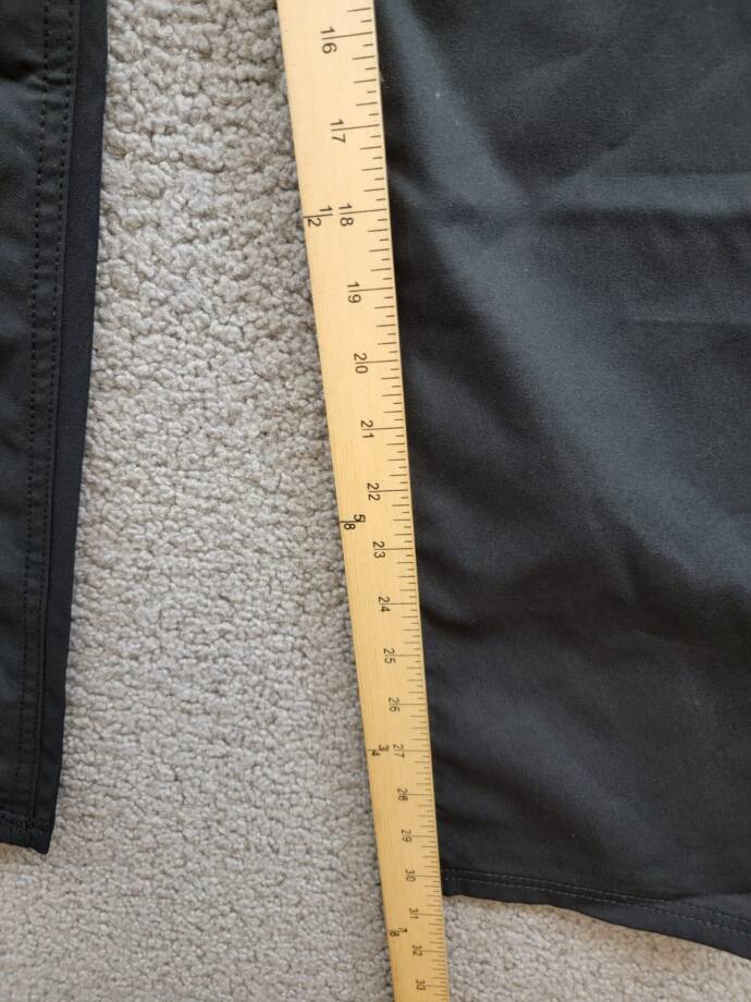 BASS OUTDOOR Essential Tech Cargo Pants Men's 32 Black Zipped Pockets Button Zip