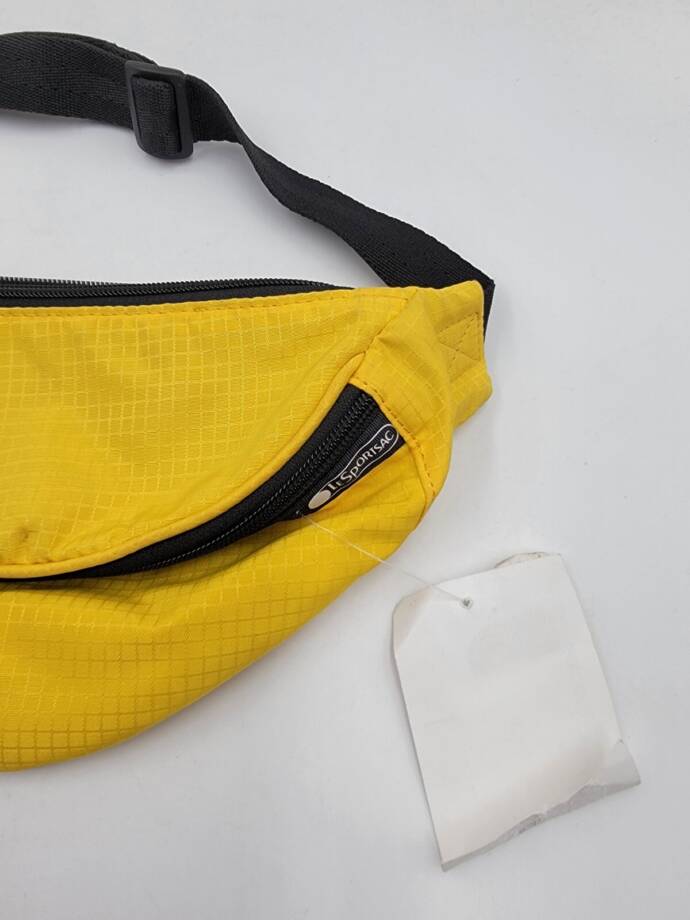 LeSportsac Fanny Pack Belt Bag Unisex Yellow Adjustable Belt Zip Closure
