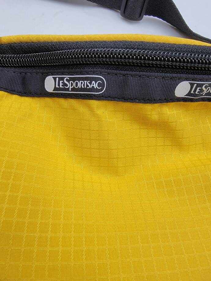 LeSportsac Fanny Pack Belt Bag Unisex Yellow Adjustable Belt Zip Closure