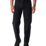 BASS OUTDOOR Essential Tech Cargo Pants Men's 42 Black Beauty Zip And Button