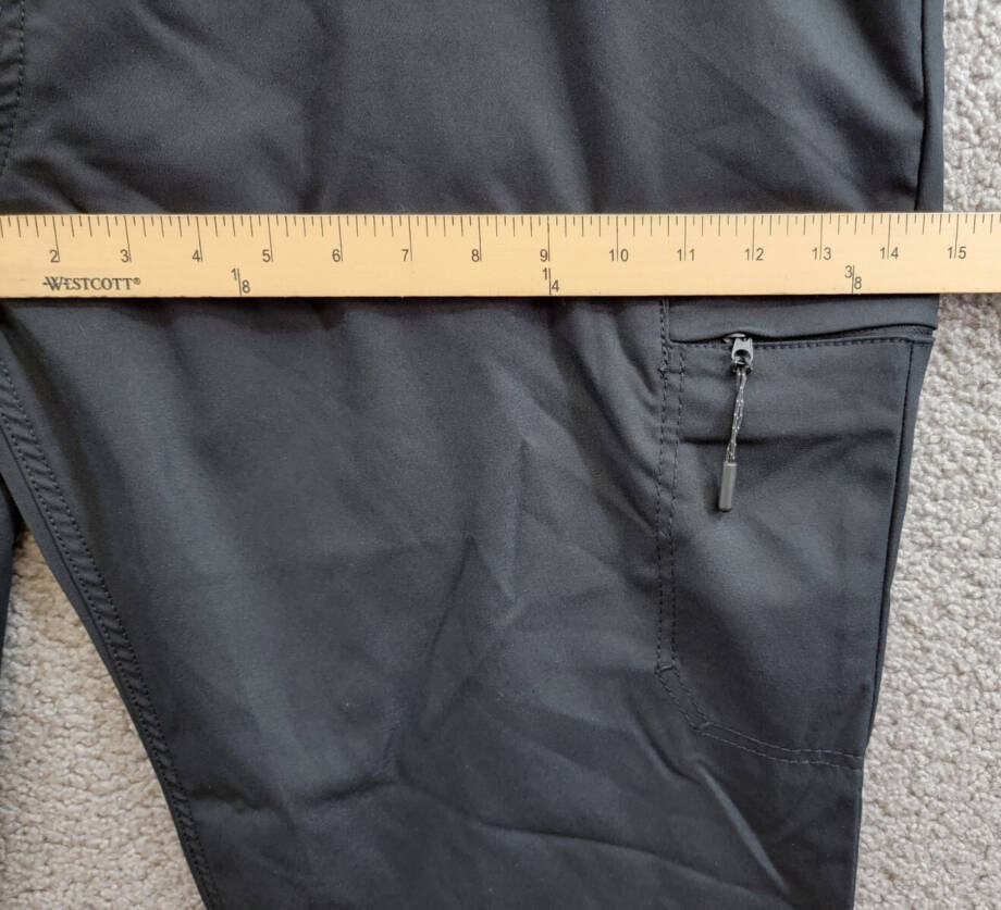 BASS OUTDOOR Essential Tech Cargo Pants Men's 42 Black Beauty Zip And Button