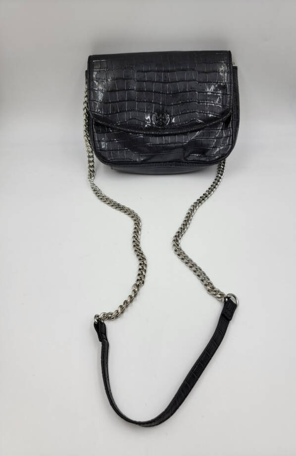 Circus by Sam Edelman Devin Chain Crossbody Handbag Women's O/S Black Snap Front
