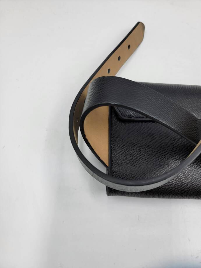 MICHAEL Michael Kors Saffiano Leather Belt Bag Women's L/XL Black Magnetic-Snap