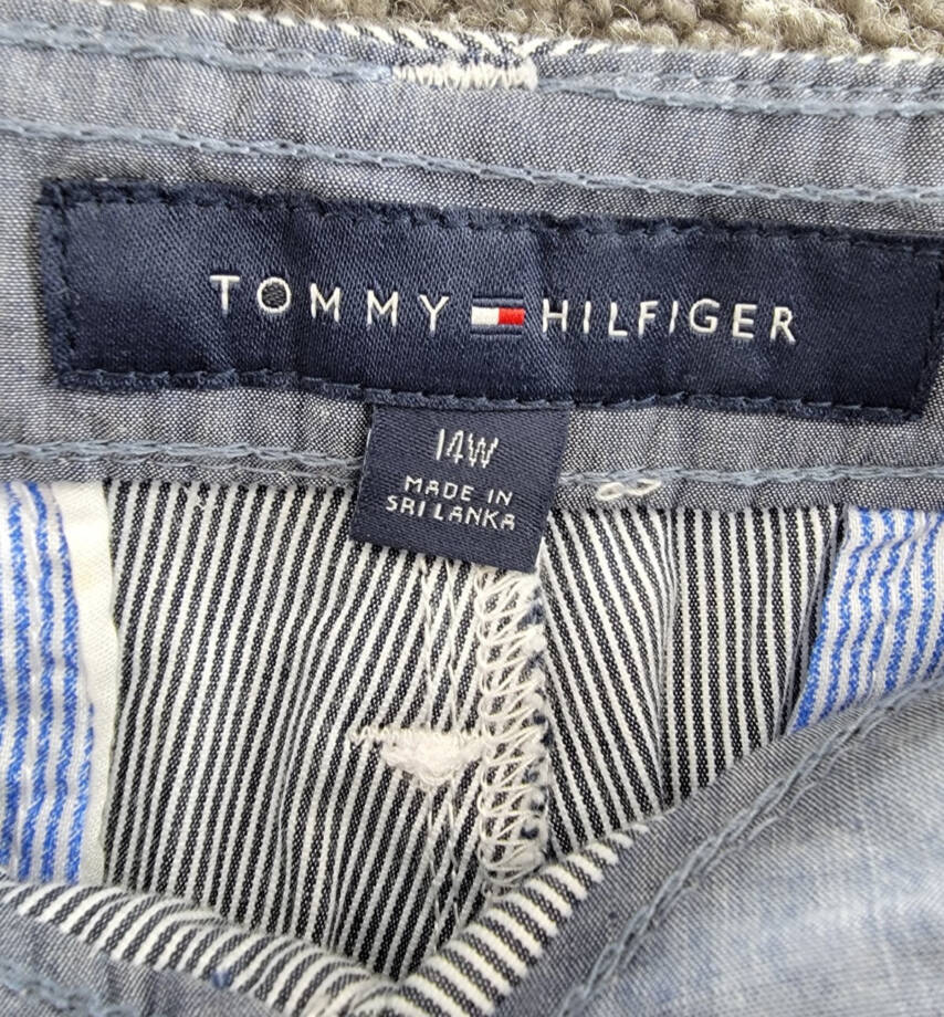 Tommy Hilfiger Plus Size Hollywood Chino Shorts Women's 14W Blue/White Belt Loop