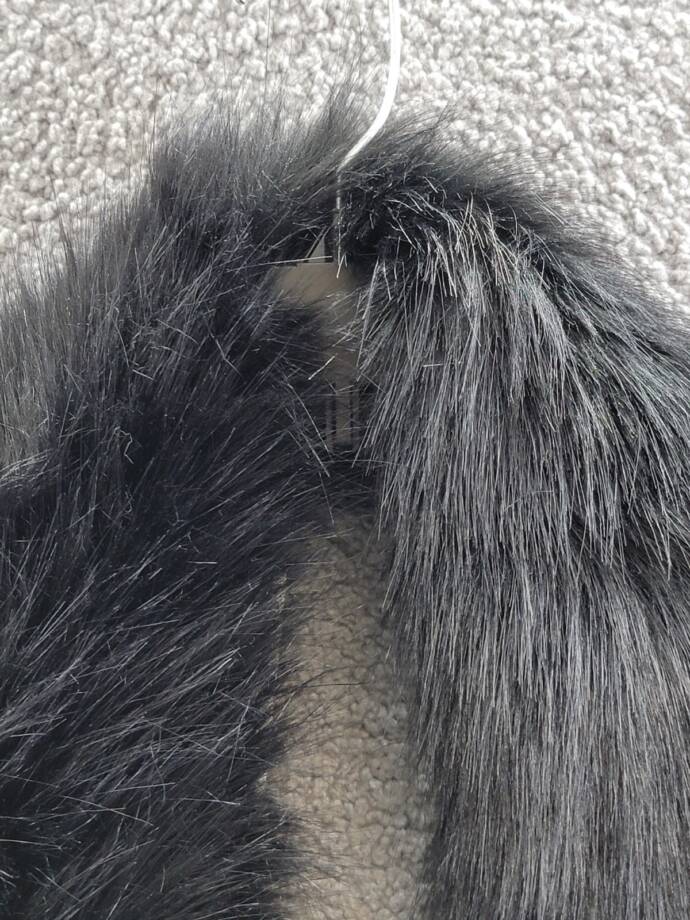 Surell Faux Fur Pull-Through Scarf Women's One Size Black Neck Warmer