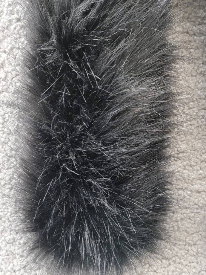 Surell Faux Fur Pull-Through Scarf Women's One Size Black Neck Warmer