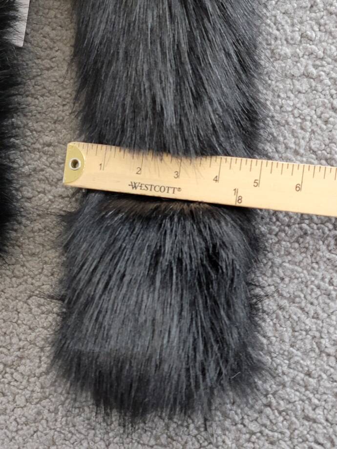 Surell Faux Fur Pull-Through Scarf Women's One Size Black Neck Warmer