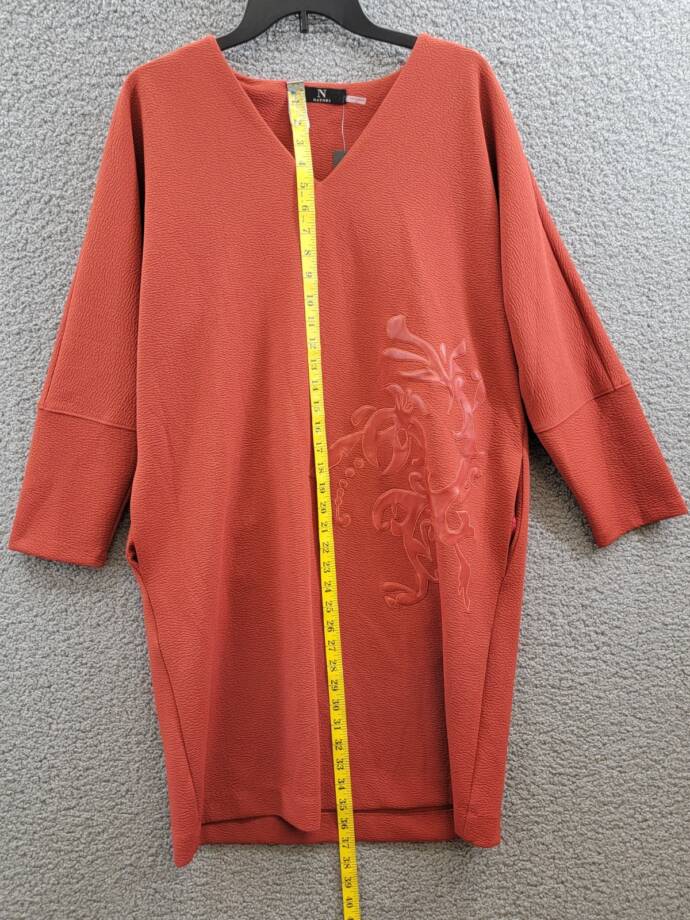 Natori Crepe Appliqué-Detail Shift Dress Women's M Burnt Orange V-Neck Pullover