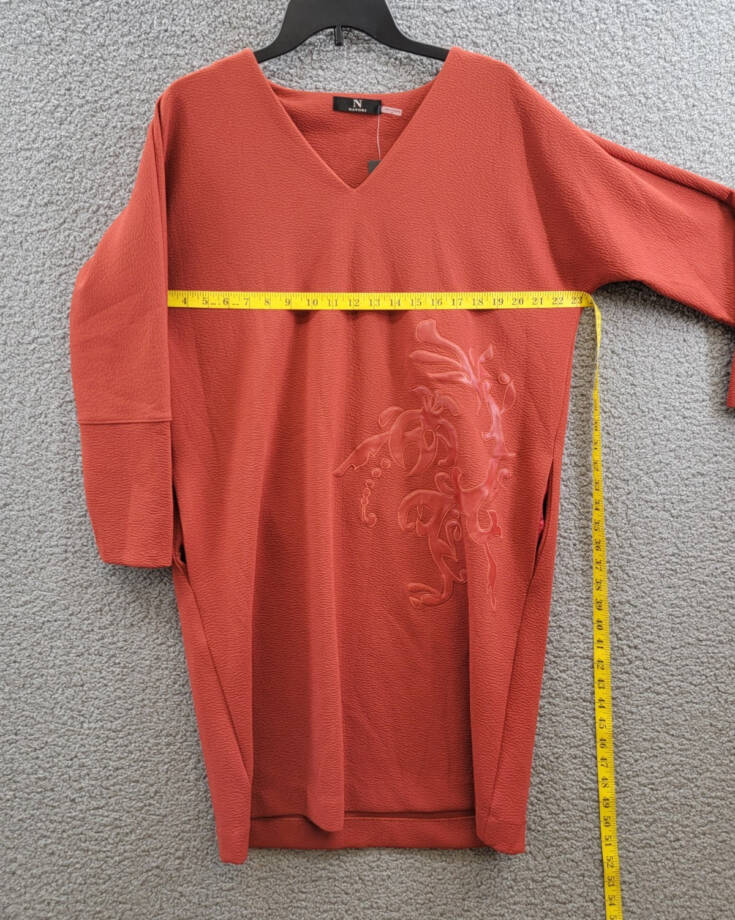 Natori Crepe Appliqué-Detail Shift Dress Women's M Burnt Orange V-Neck Pullover