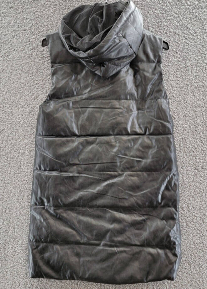 Love Token Long Puffer Vest Women's XS Black Solid Hooded Snap Zip Closure