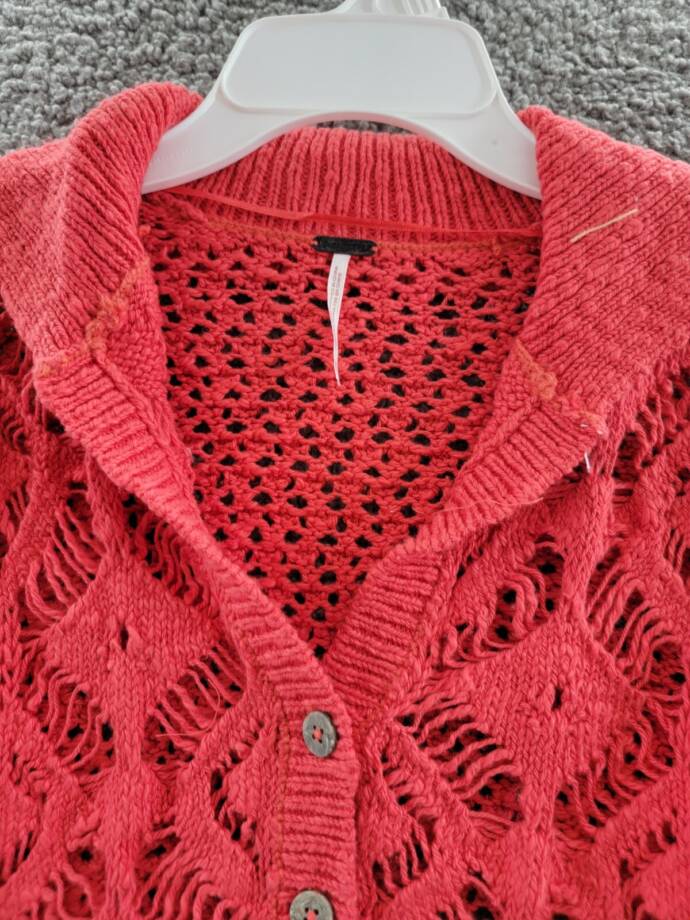 Free People Sedona Cropped Cardigan Women's XS Guava Berry Collared Button Front