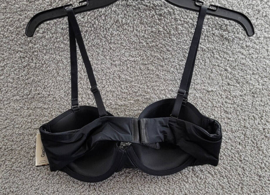 GapBody Everyday Essentials Multi-Way Bra Women's 36B Black Adjustable Strap