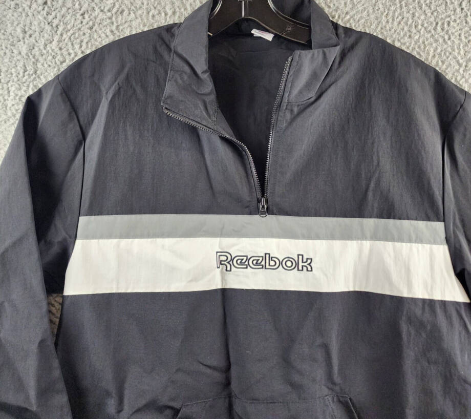 Reebok Retro Colorblocked Quarter-Zip Popover Men's M Black/White Long Sleeve