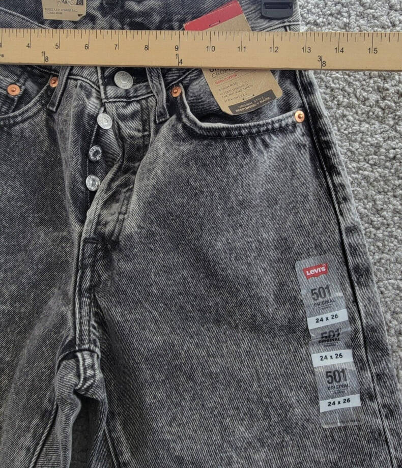 Levi's 501® Cropped Straight-Leg High Rise Jeans Women's 24 x 26 Sophisticated