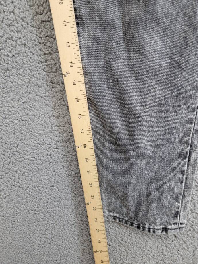 Levi's 501® Cropped Straight-Leg High Rise Jeans Women's 24 x 26 Sophisticated