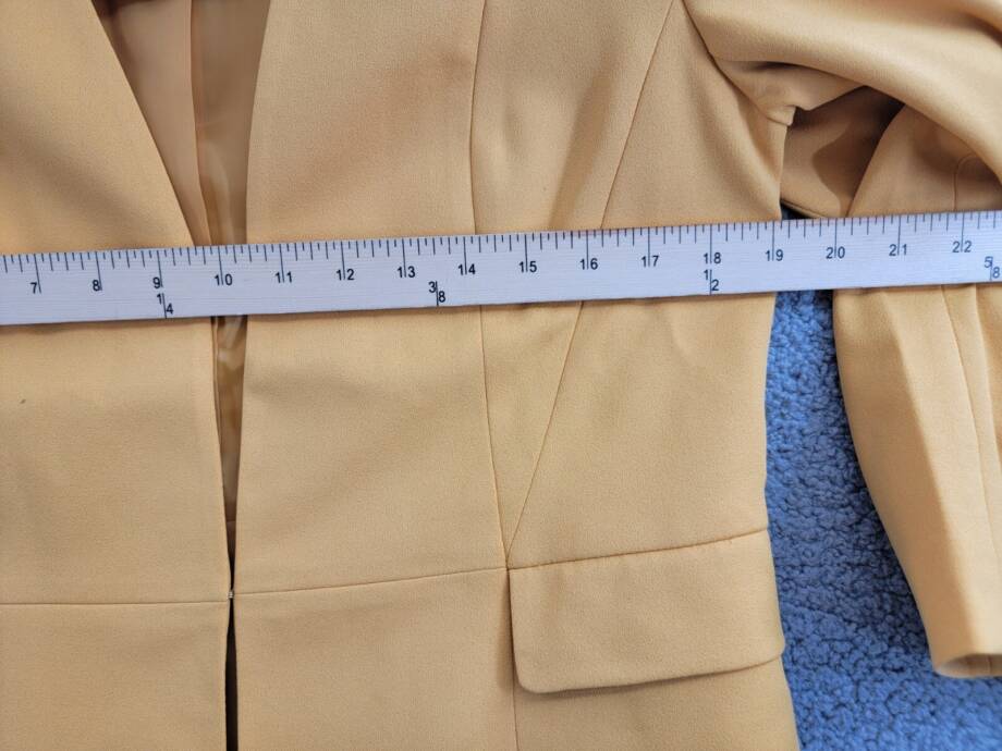 Kasper Collarless Open-Front Long-Sleeve Jacket Women's M Golden Signature Solid