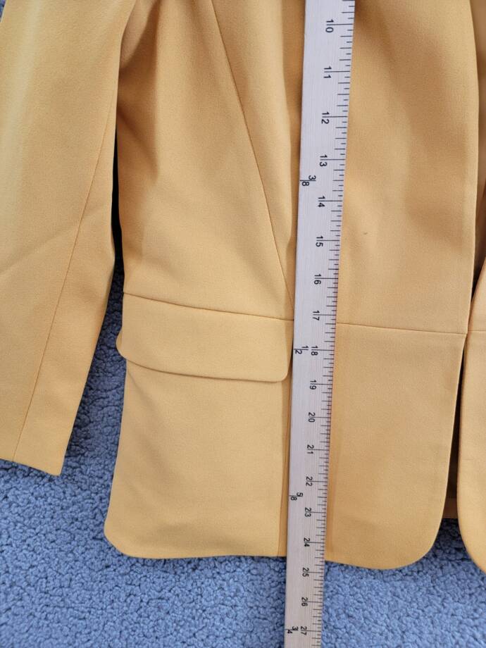 Kasper Collarless Open-Front Long-Sleeve Jacket Women's M Golden Signature Solid